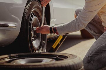 trocando pneu