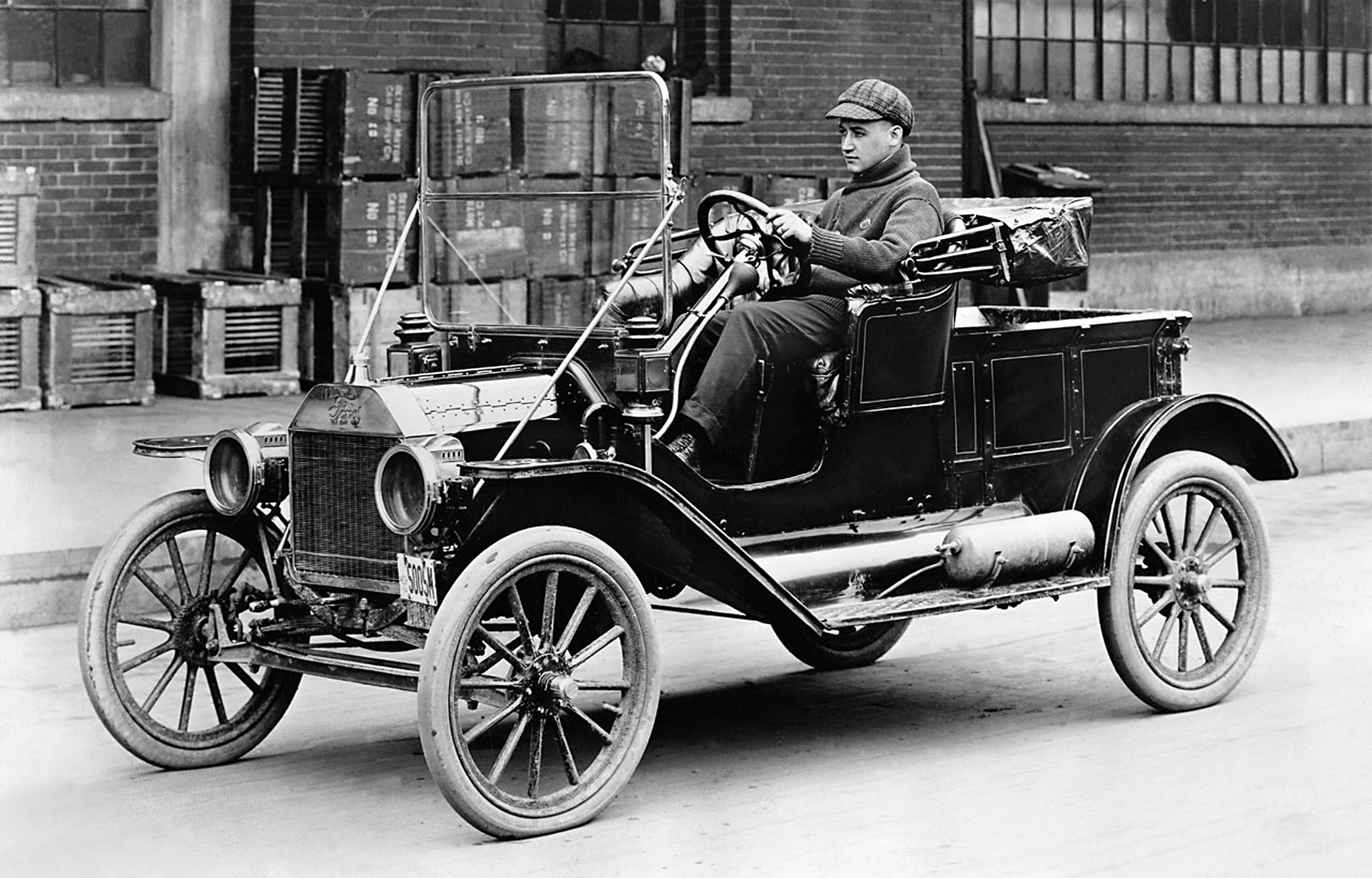 Primeiro Ford Model T 1908. Via: Google imagens