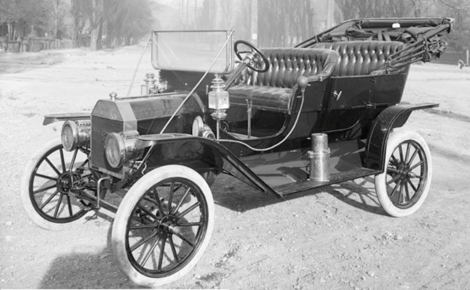 Ford Model T. Via: Google imagens